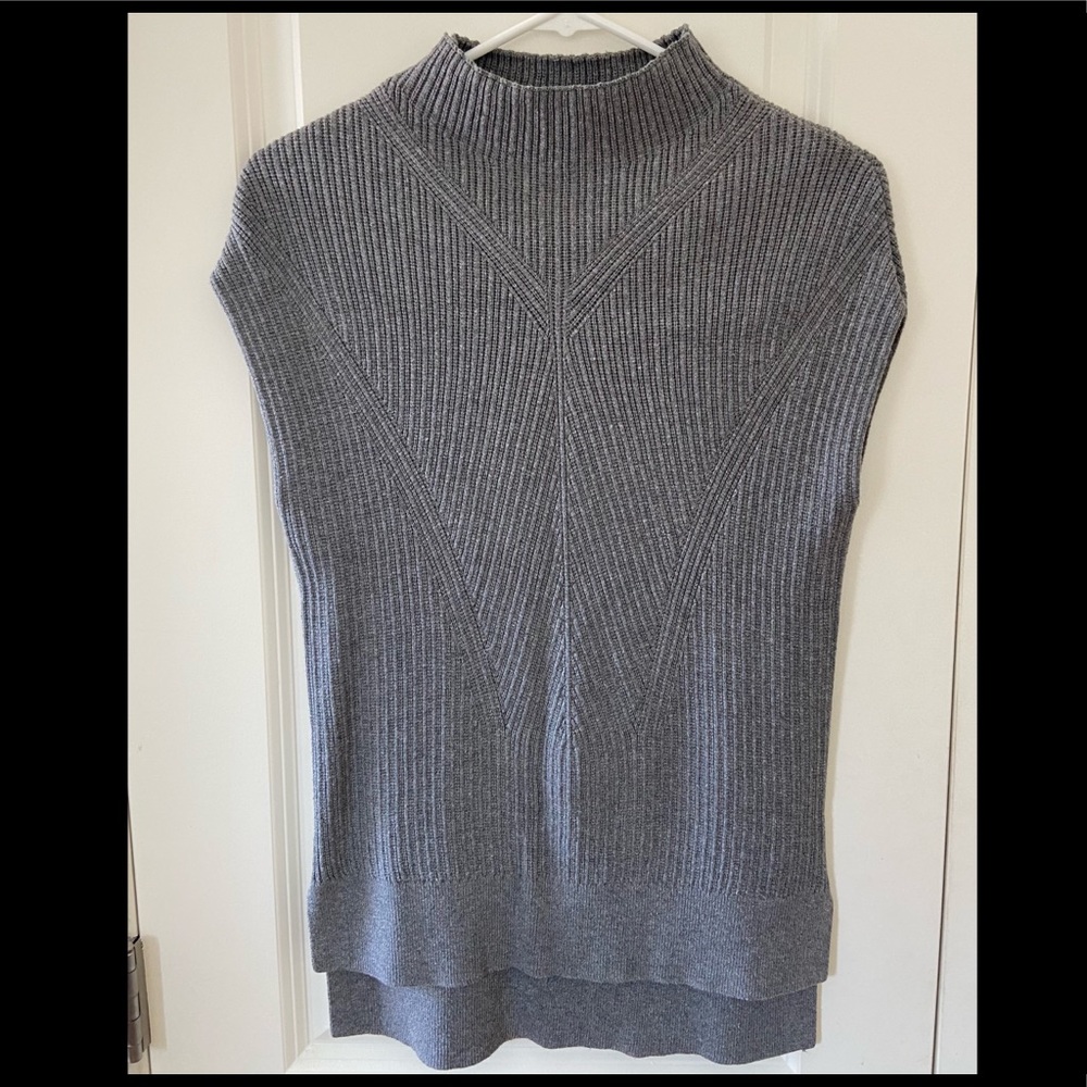Banana Republic Sweater Top- Women's XS